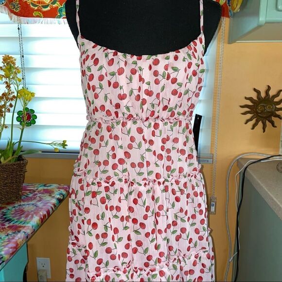 🆕 Trixxi 🍒Cherry Tiered Summer dress with Adjustable spaghetti straps sz M - Picture 5 of 11